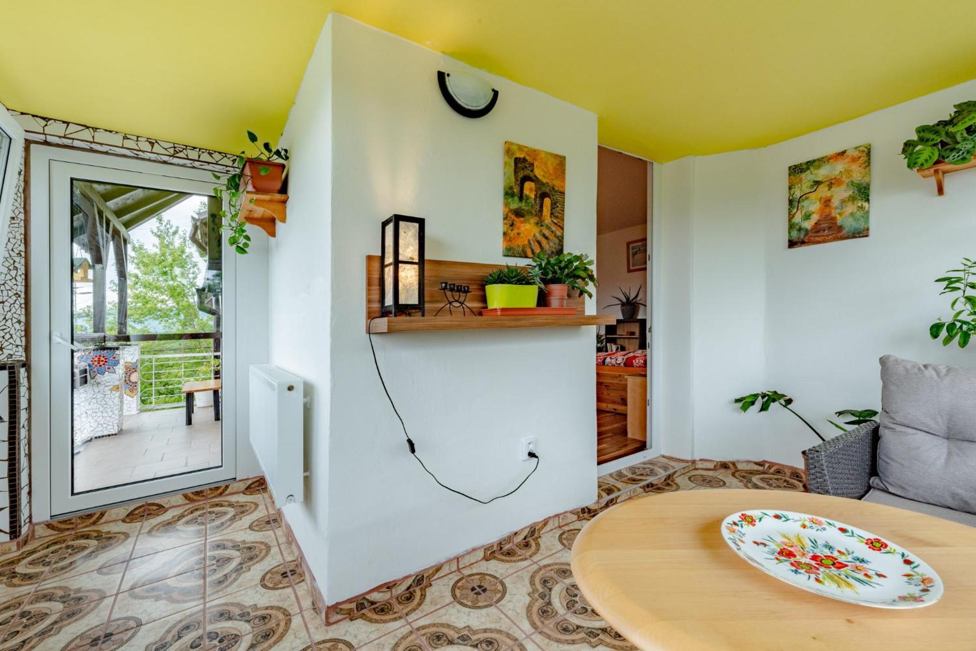 Art-house 1 With Terrace *